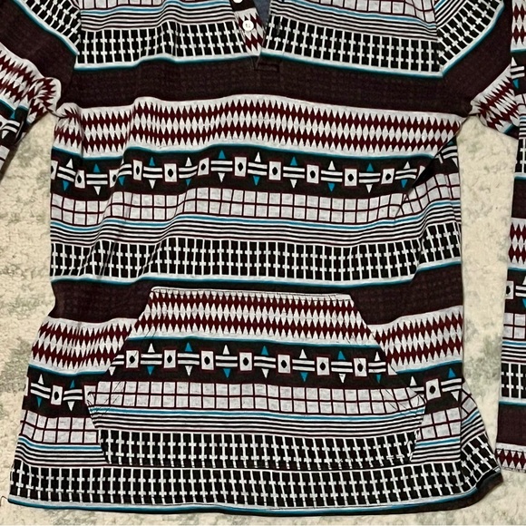 On The Byas Women’s Small Hoodie – Southwest Aztec Pattern Pullover - Picture 2 of 4